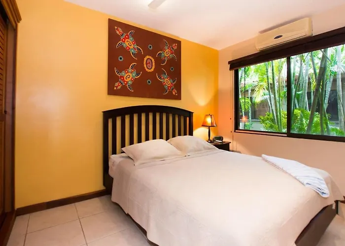 Cozy Ground-floor With Community Pool, Rancho And Lush Garden Views Hébergement de vacances *