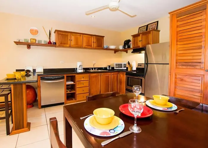 Cozy Ground-floor With Community Pool, Rancho And Lush Garden Views Hébergement de vacances Brasilito